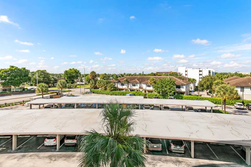 2 bedroom Condominium at 2731 NE 14th Street Causeway #407, Garden-Aire Village Sea Haven, Pompano Beach — photo 1