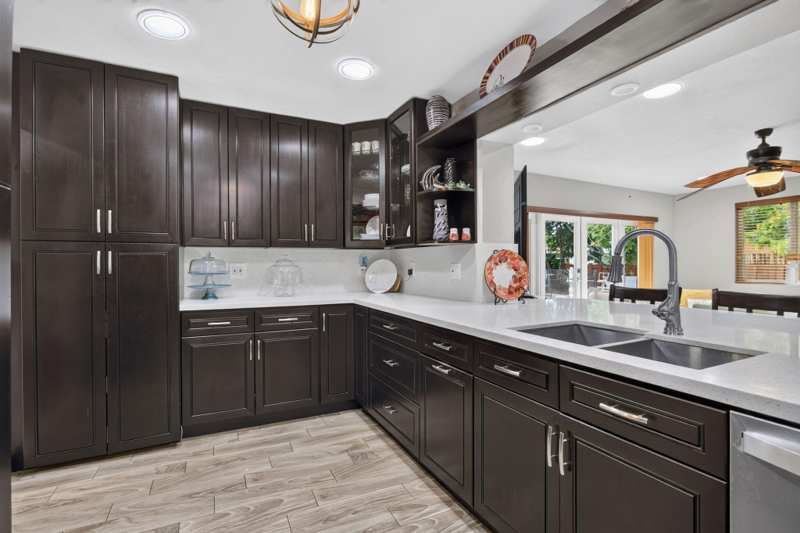 4 bedroom Single Family Residence at 291 SW 60th Avenue, Plantation Park, Plantation — photo 1