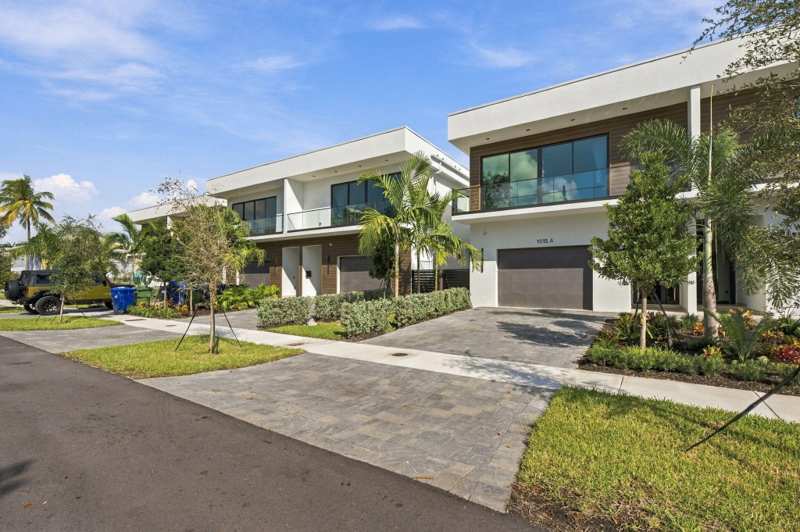 4 bedroom Townhouse at 1005 NE 3rd Street, Stranahans Sub, Fort Lauderdale — photo 1