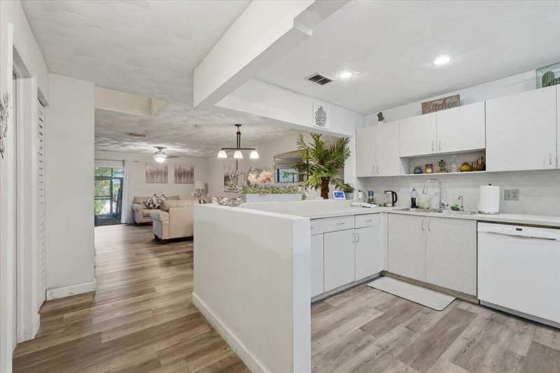 3 bedroom Townhouse at 9240 NW 14th Street, Westview Condominium No Four, Pembroke Pines — photo 1