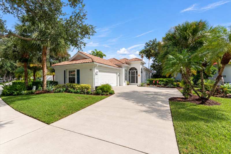 3 bedroom Single Family Residence at 2067 Valencia Drive, Hammock Reserve, Delray Beach — photo 1