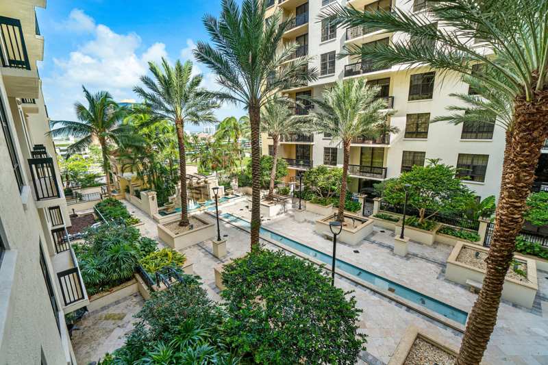 1 bedroom Condominium at 801 S Olive Avenue #1027, One City Plaza Condo, West Palm Beach — photo 1