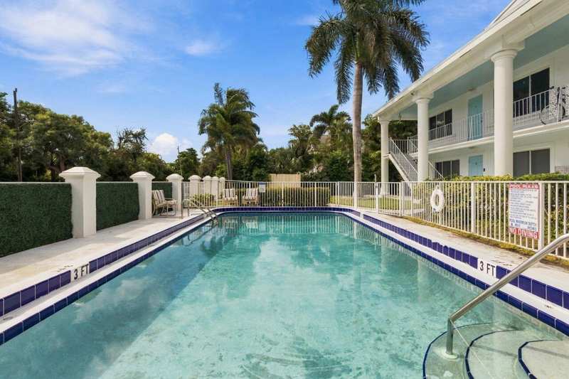 1 bedroom Condominium at 4529 NE 21st Avenue ##3, Coral Ridge Landings II Condo, Fort Lauderdale — photo 1