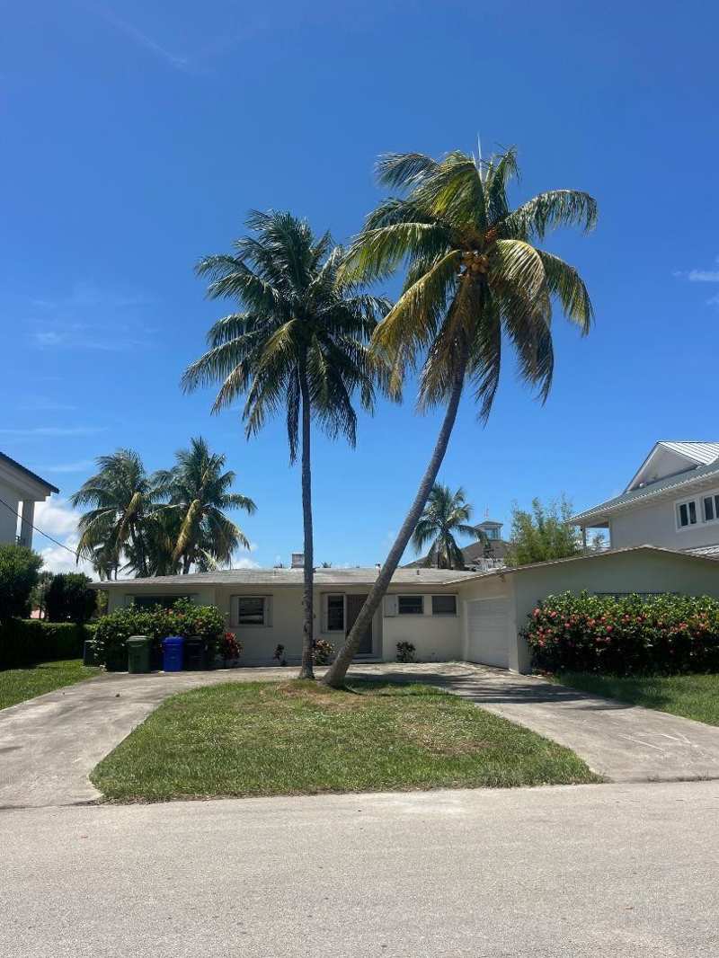 2 bedroom Single Family Residence at 1625 SE 12th Court, Lauderdale Harbors Sec A Resub, Fort Lauderdale — photo 1