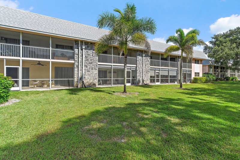 1 bedroom Condominium at 18081 SE Country Club Drive #19-188, The Little Club Condo, Jupiter — photo 1