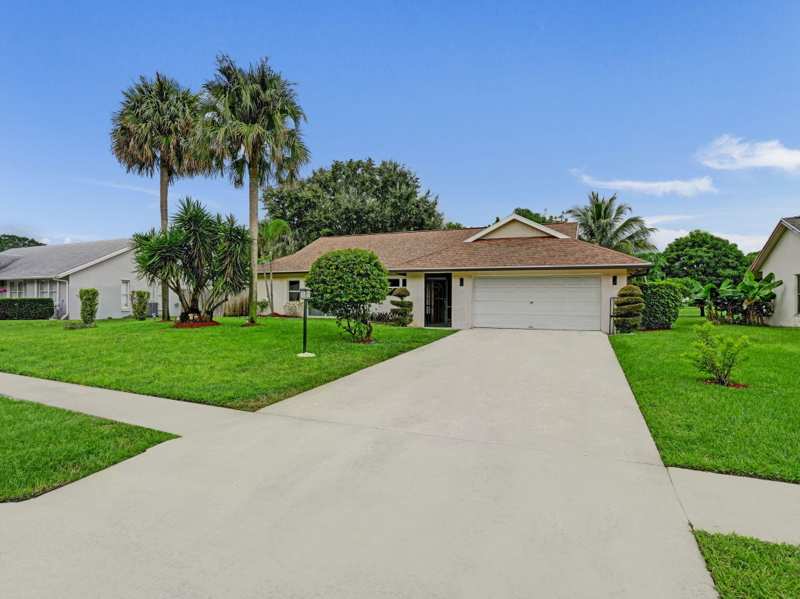 3 bedroom Single Family Residence at 5713 Adair Way, Lakes of Lantana Phase 1A, Lake Worth — photo 1
