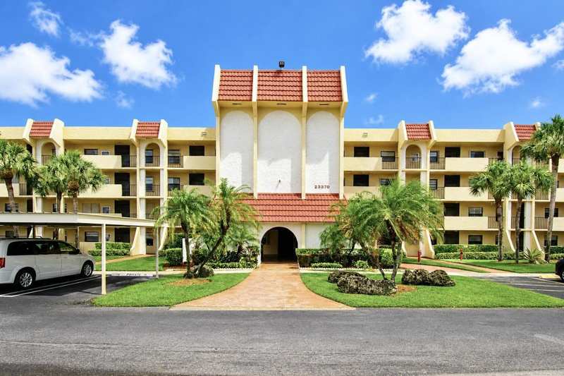 2 bedroom Condominium at 23370 Carolwood Lane #203, Pines Of Boca Barwood Condo, Boca Raton — photo 1