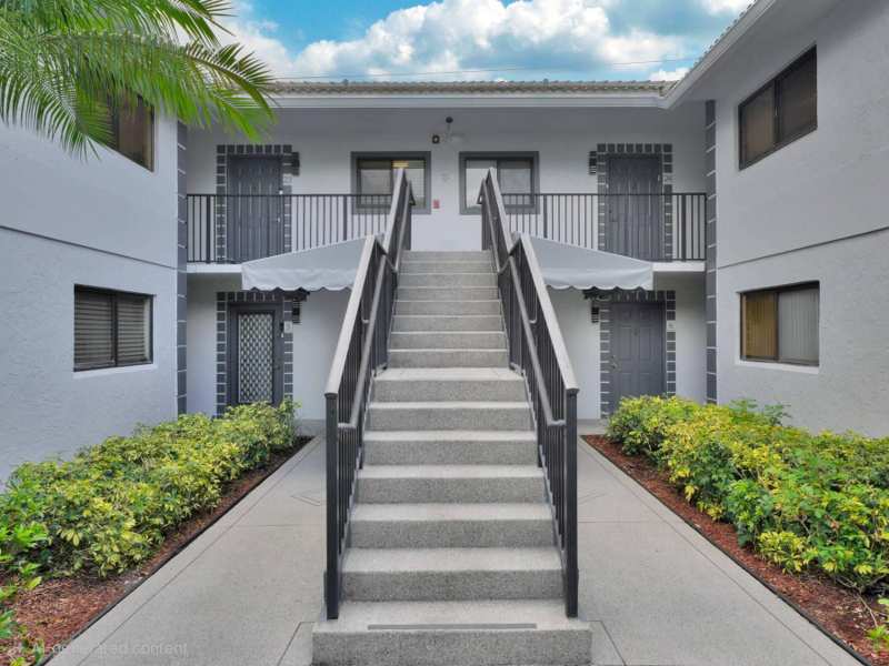 2 bedroom Condominium at 15011 Ashland Circle #12, Ashland A Condo, Delray Beach — photo 1
