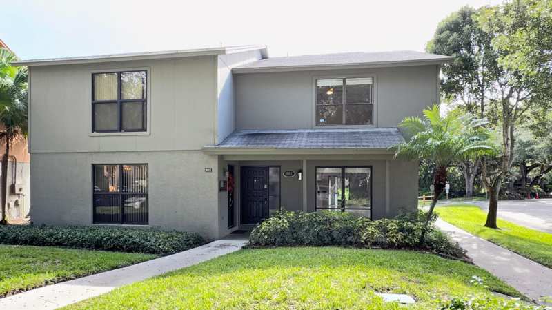 3 bedroom Townhouse at 901 Sandtree Drive, Sandtree, Palm Beach Gardens — photo 1