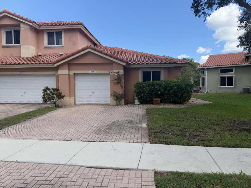 3 bedroom Single Family Residence at 12603 NW 56th Drive, Heron Bay Four, Coral Springs — photo 1