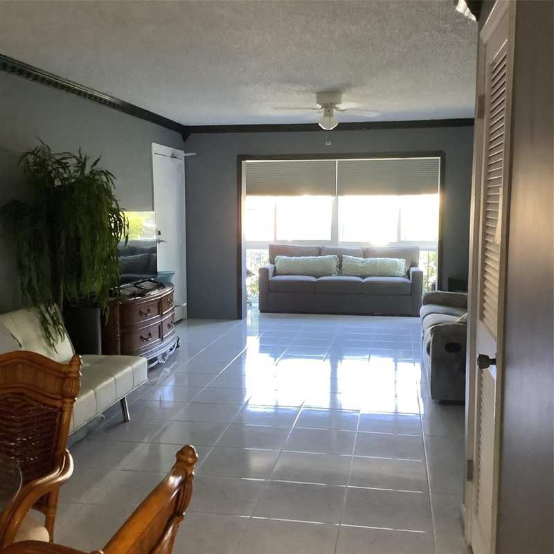 1 bedroom Condominium at 6345 Bay Club Drive, Bay Colony Club Condo, Fort Lauderdale — photo 1