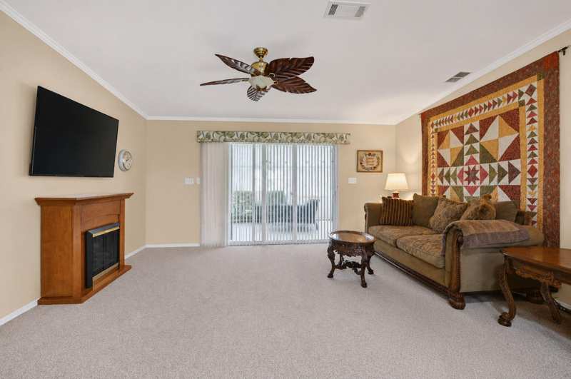 3 bedroom Manufactured Home at 6005 Daiquiri Bay, Jamaica Bay Mobile Home Co Op, Boynton Beach — photo 1