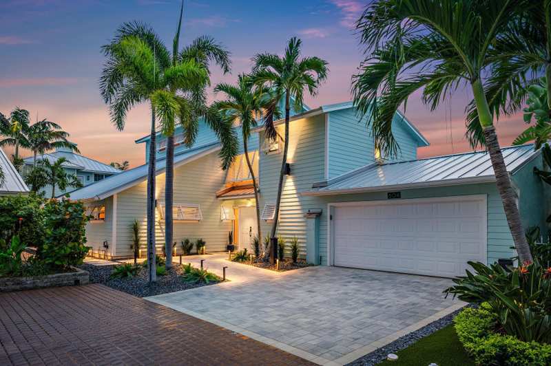 3 bedroom Single Family Residence at 604 Xanadu Place, Xanadu By The Sea, Jupiter — photo 1