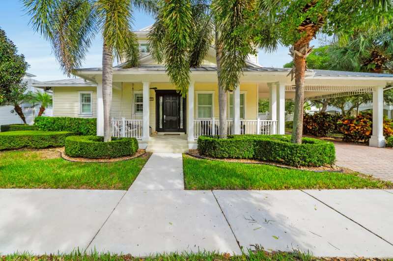 5 bedroom Single Family Residence at 1031 Tiki Drive, Mallory Creek At Abacoa 2, Jupiter — photo 1