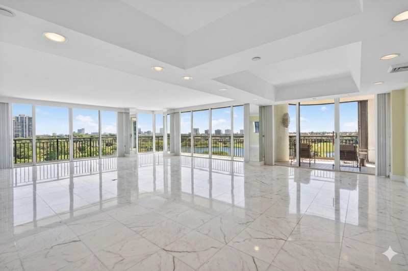 2 bedroom Condominium at 2427 Presidential Way #803, Parliament East Condo, West Palm Beach — photo 1