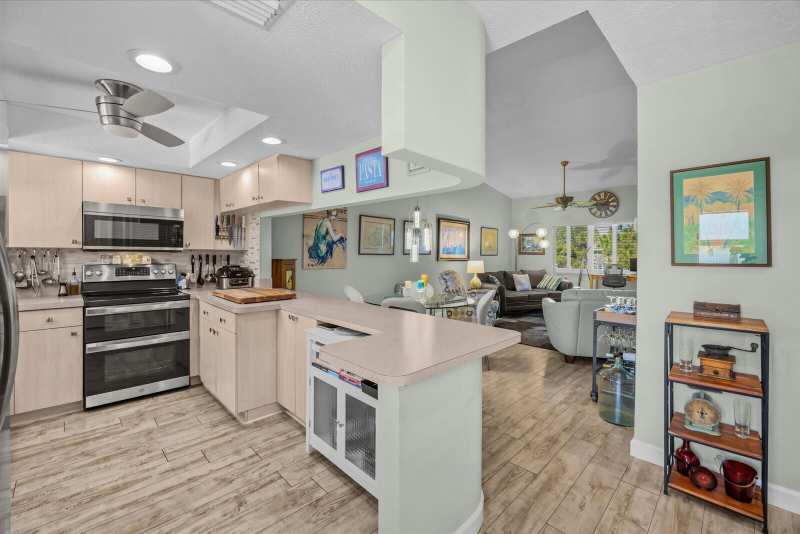 2 bedroom Condominium at 2950 SE Ocean Boulevard #121-6, Kingswood Condo, Stuart — photo 1