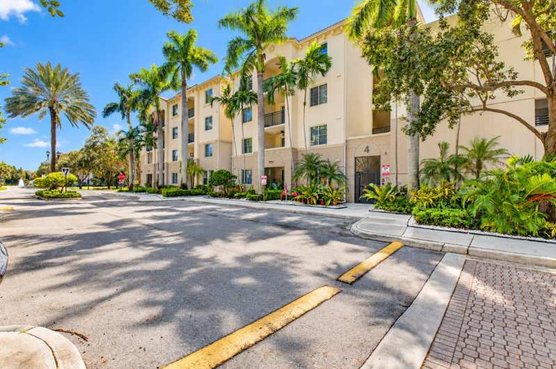 2 bedroom Condominium at 4 Renaissance Way #4214, San Raphael Condo, Boynton Beach — photo 1