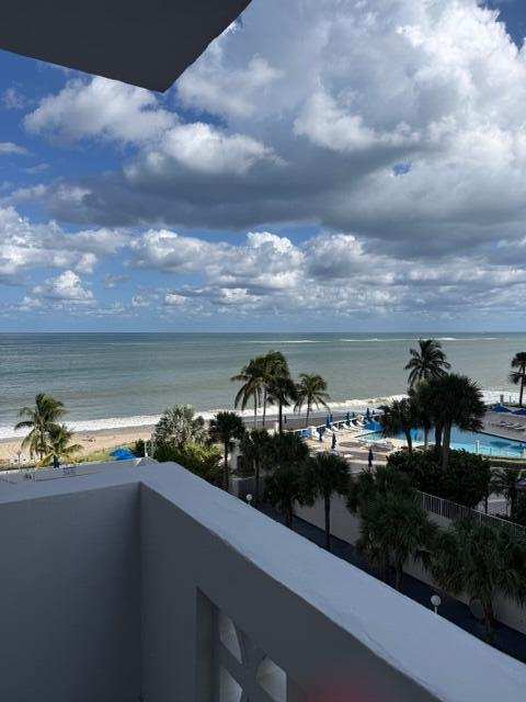 1 bedroom Condominium at 4250 Galt Ocean #5M, Galt Towers Condo, Fort Lauderdale — photo 1