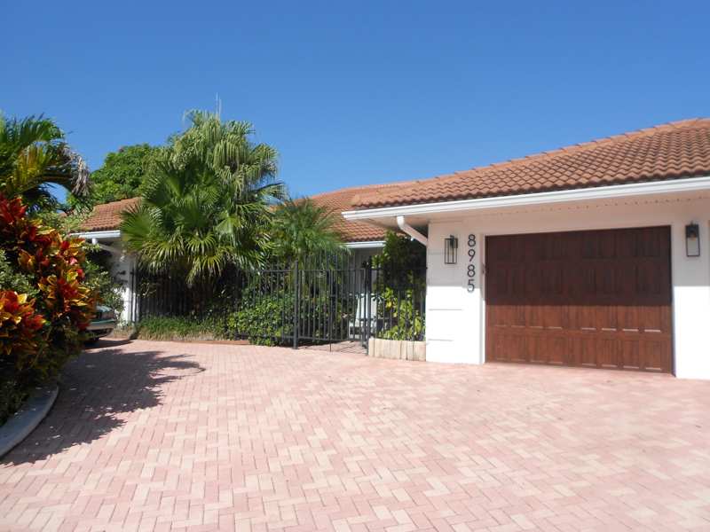 3 bedroom Single Family Residence at 8985 SE Harbor Island Way, The Soundings, Hobe Sound — photo 1