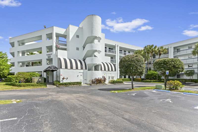 2 bedroom Condominium at 6698 10th Avenue #323, Hamlet at Poinciana, Lake Worth — photo 1