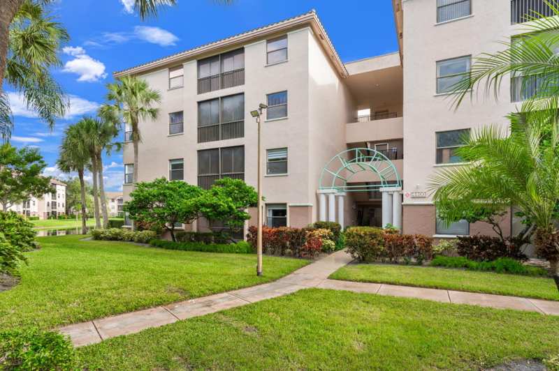 3 bedroom Condominium at 4400 NW 30th Street #424, Bayport Village, Coconut Creek — photo 1