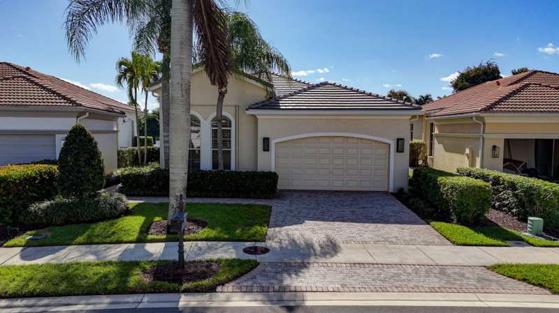 3 bedroom Single Family Residence at 114 Andalusia Way, Mirasol Par F, Palm Beach Gardens — photo 1