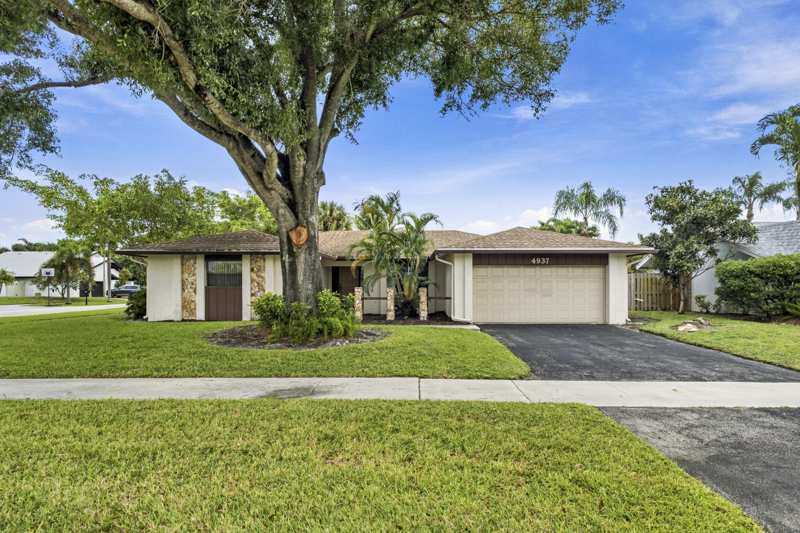 4 bedroom Single Family Residence at 4937 Willow Drive, Pheasant Walk Sec 1, Boca Raton — photo 1