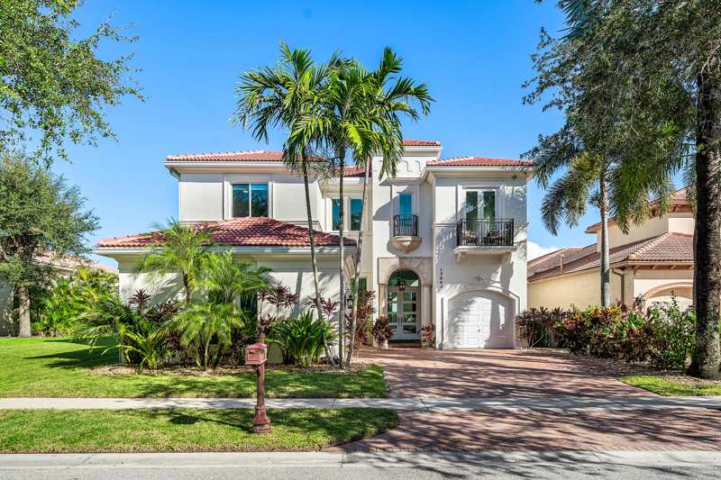 5 bedroom Single Family Residence at 17963 Lake Azure Way, Oaks At Boca Raton 5, Boca Raton — photo 1