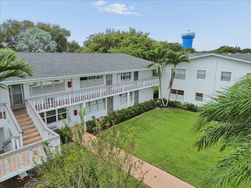2 bedroom Condominium at 340 Tilford P, Tilford P Condo, Deerfield Beach — photo 1