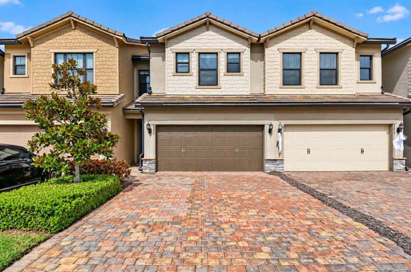 3 bedroom Townhouse at 8297 Catria Lane, Fields At Gulfstream Polo, Lake Worth — photo 1