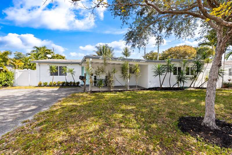 4 bedroom Single Family Residence at 5660 NE 2nd Terrace, Patterson Park 1st Add 50, Oakland Park — photo 1