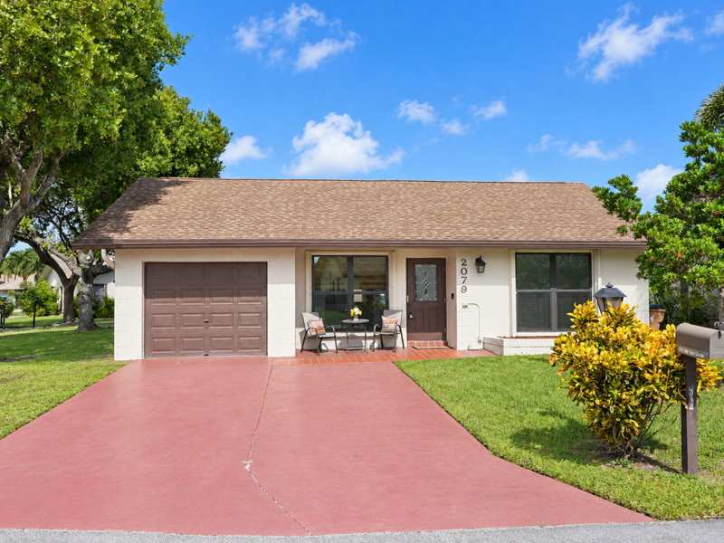 2 bedroom Single Family Residence at 2079 SW 16th Circle, The Meadows Of Crystal Lake, Deerfield Beach — photo 1