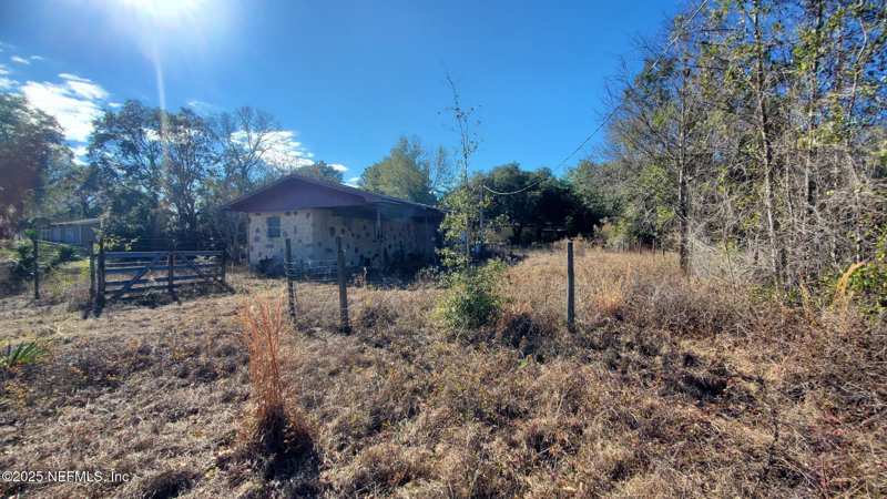 2 bedroom Mobile Home at 219 Anthony Avenue, Interlachen Lakes Estates, Interlachen — photo 1