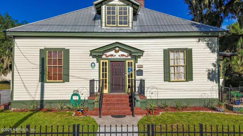 3 bedroom Single Family Residence at 117 S 3rd Street, Dicks Map, Palatka — photo 1