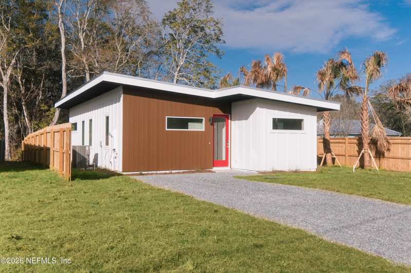 4 bedroom Single Family Residence at 572 Woodlawn Road, Alcazar Gardens, St. Augustine — photo 1
