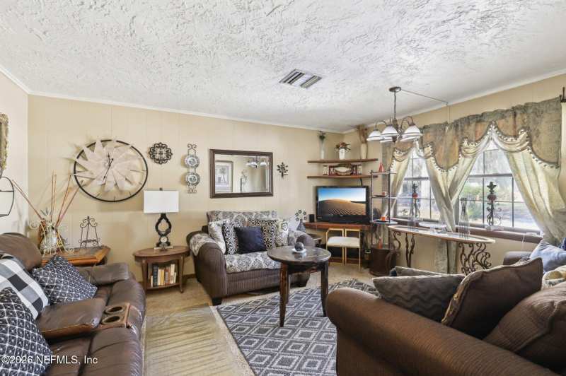 4 bedroom Single Family Residence at 2127 Diana Drive, Highland Pines, Palatka — photo 1