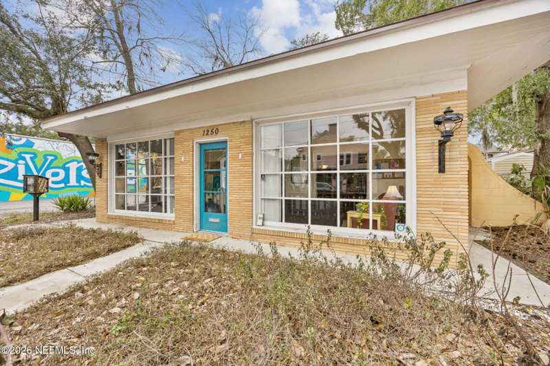 2 bedroom Single Family Residence at 1250 McDuff Avenue, Avondale, Jacksonville — photo 1