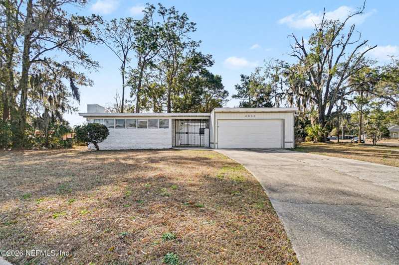 3 bedroom Single Family Residence at 4852 Hatteras Road, Harbor View, Jacksonville — photo 1