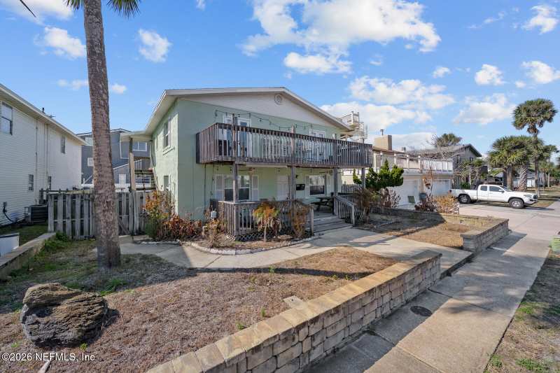 4 bedroom Single Family Residence at 1914 1st Street, Oceanview, Neptune Beach — photo 1