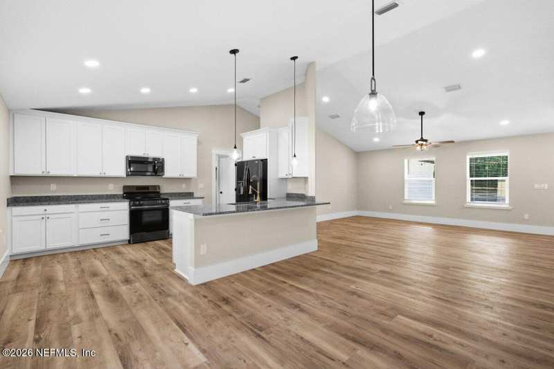 3 bedroom Single Family Residence at 6093 Taylor Road, Maxville, Jacksonville — photo 1