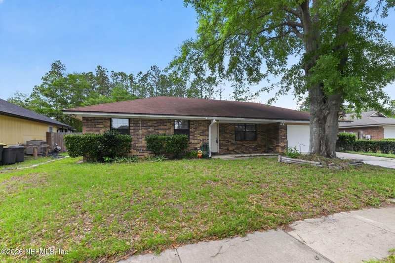 3 bedroom Single Family Residence at 3916 Hunters Lake Circle, Hunters Lake, Jacksonville — photo 1
