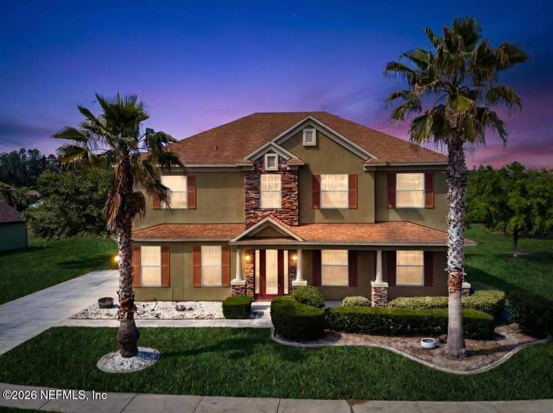 5 bedroom Single Family Residence at 10917 Dancing Rabbit Lane, Blue Lake Estates, Jacksonville — photo 1