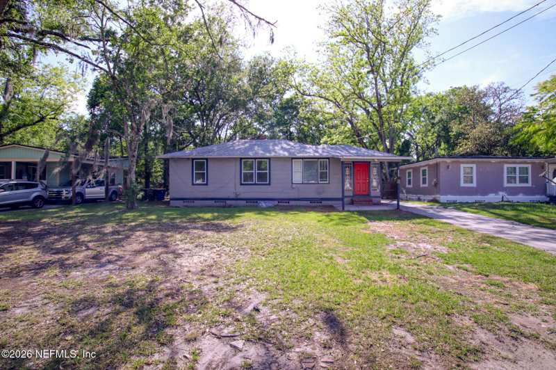 5 bedroom Single Family Residence at 5418 Minosa Court, Floradale, Jacksonville — photo 1