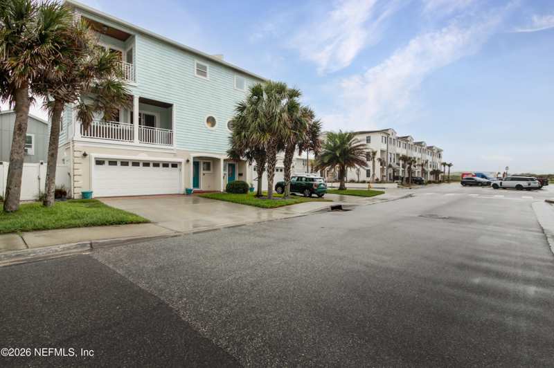 3 bedroom Townhouse at 107 12th Avenue, Pablo Beach South, Jacksonville Beach — photo 1