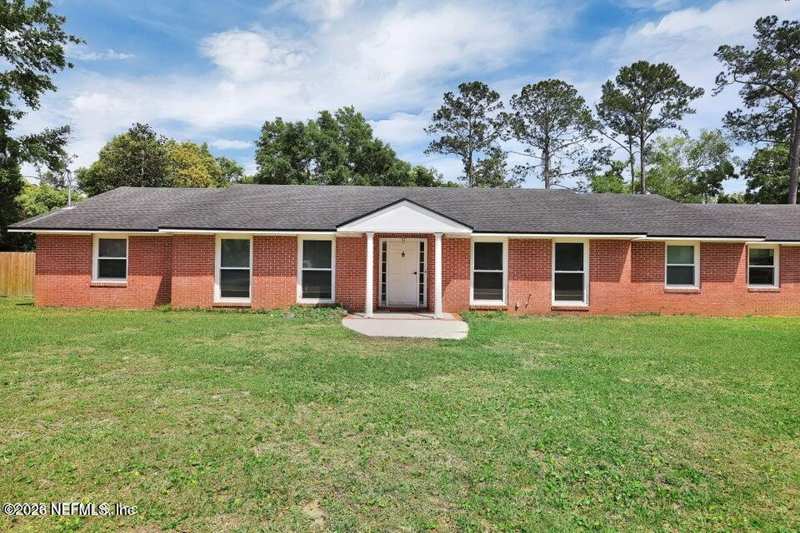 3 bedroom Single Family Residence at 11707 Village Lane, Mandarin Village, Jacksonville — photo 1