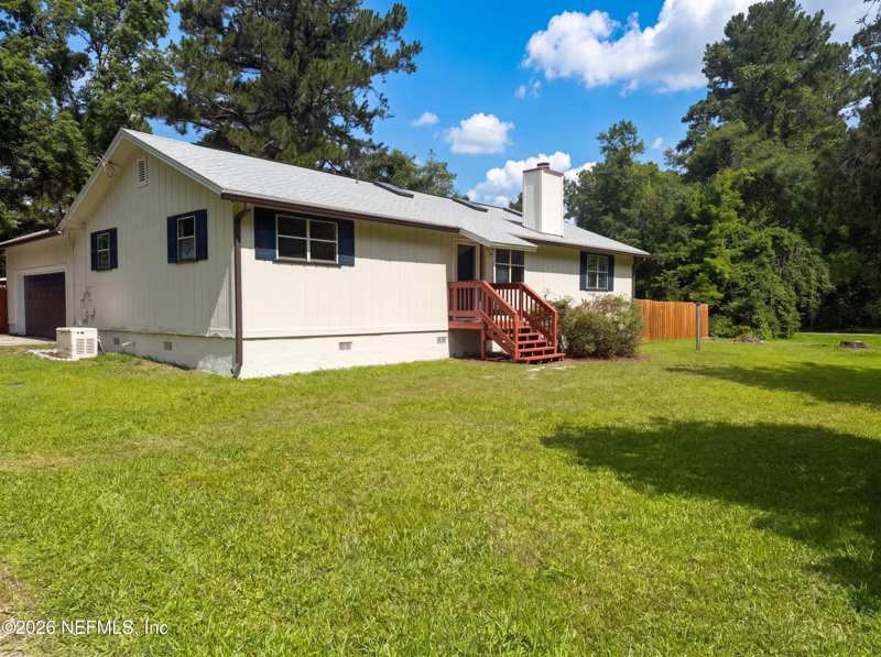 3 bedroom Single Family Residence at 8510 McNeill Road, Section Land, Jacksonville — photo 1