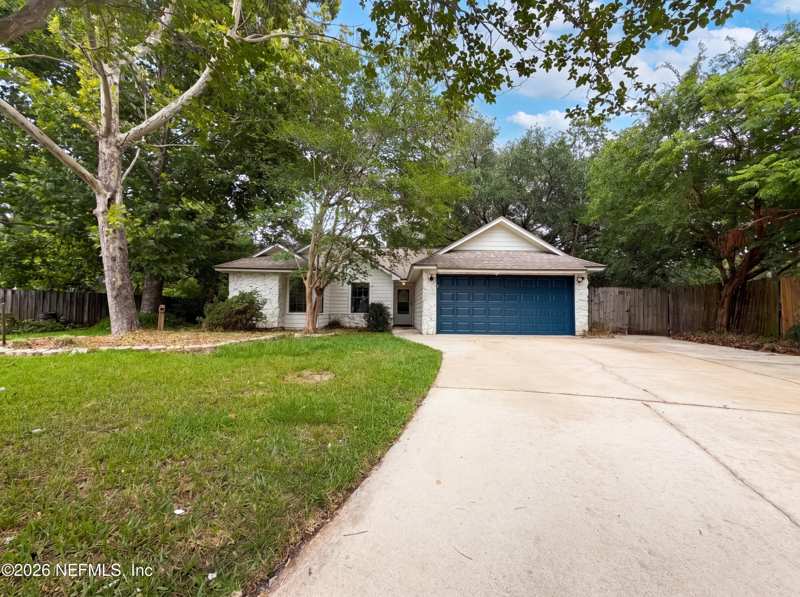 3 bedroom Single Family Residence at 7737 Pepper Circle, Cinnamon Lakes, Jacksonville — photo 1