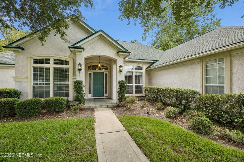 4 bedroom Single Family Residence at 1715 Colonial Drive, Magnolia Point Golf, Green Cove Springs — photo 1