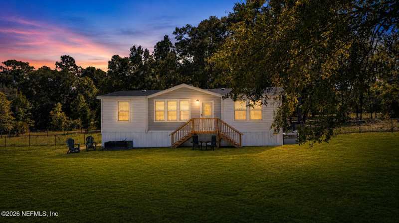 3 bedroom Single Family Residence at 154 Ashley Lake Drive, Ashley Lake Plantata, Melrose — photo 1