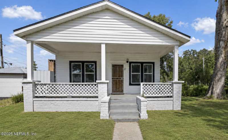 3 bedroom Single Family Residence at 3116 Thelma Street, Long Branch, Jacksonville — photo 1